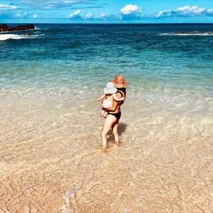 Meet your Posher, Isabel